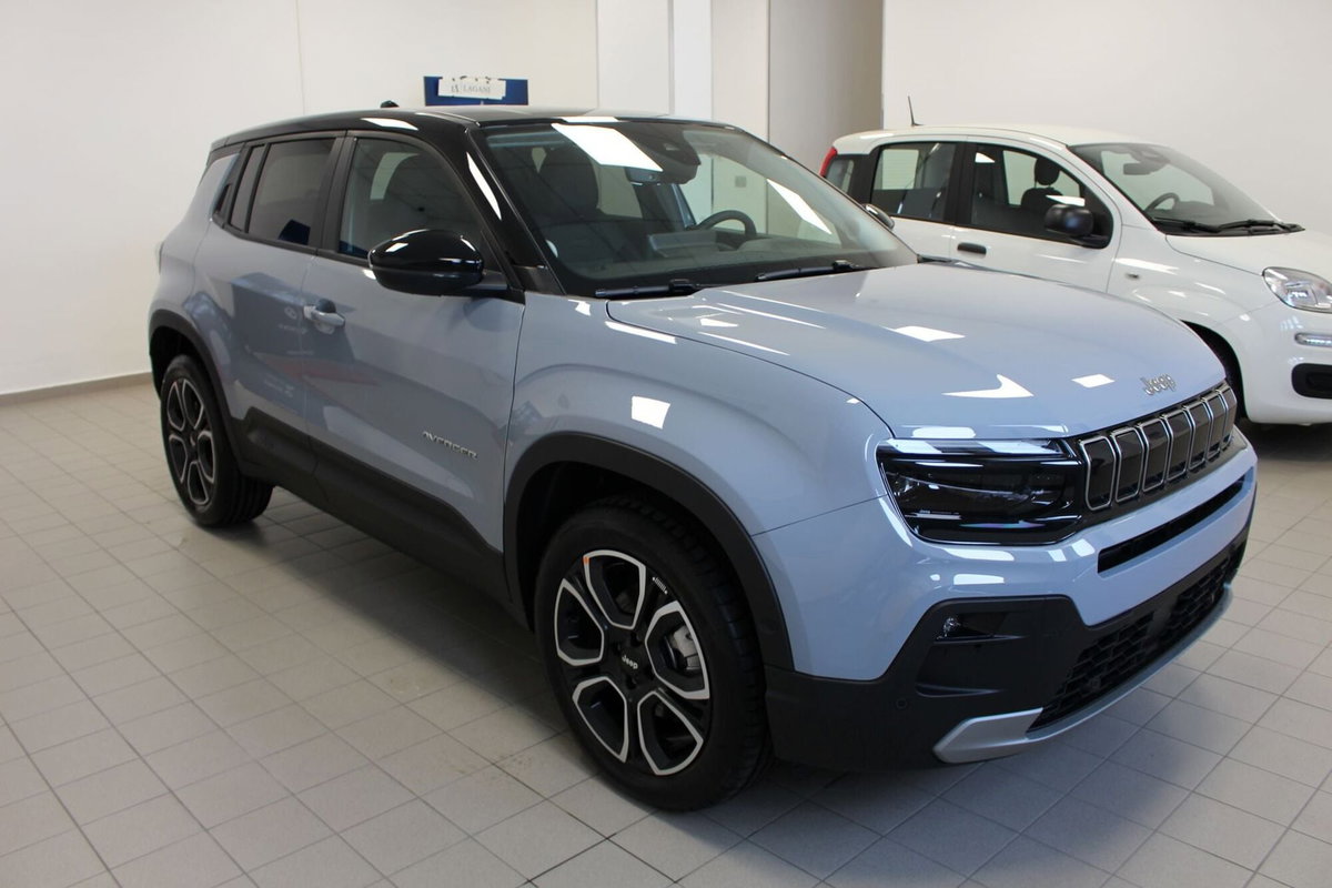 Jeep Avenger 1.2 turbo e-hybrid mhev Summit fwd 110cv edct6 (3)