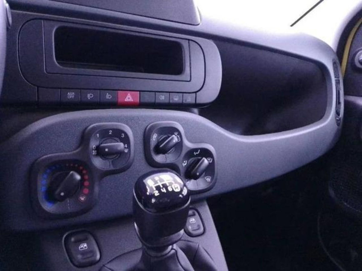 Fiat Panda 1.0 firefly hybrid s&s 70cv 5p.ti (13)