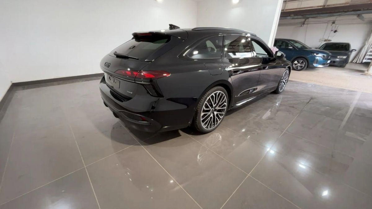 Audi A6 Avant 2.0 tdi mhev + S line edition quattro 204cv s-tronic (6)