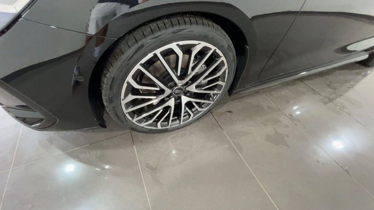 Audi A6 Avant 2.0 tdi mhev + S line edition quattro 204cv s-tronic (7)