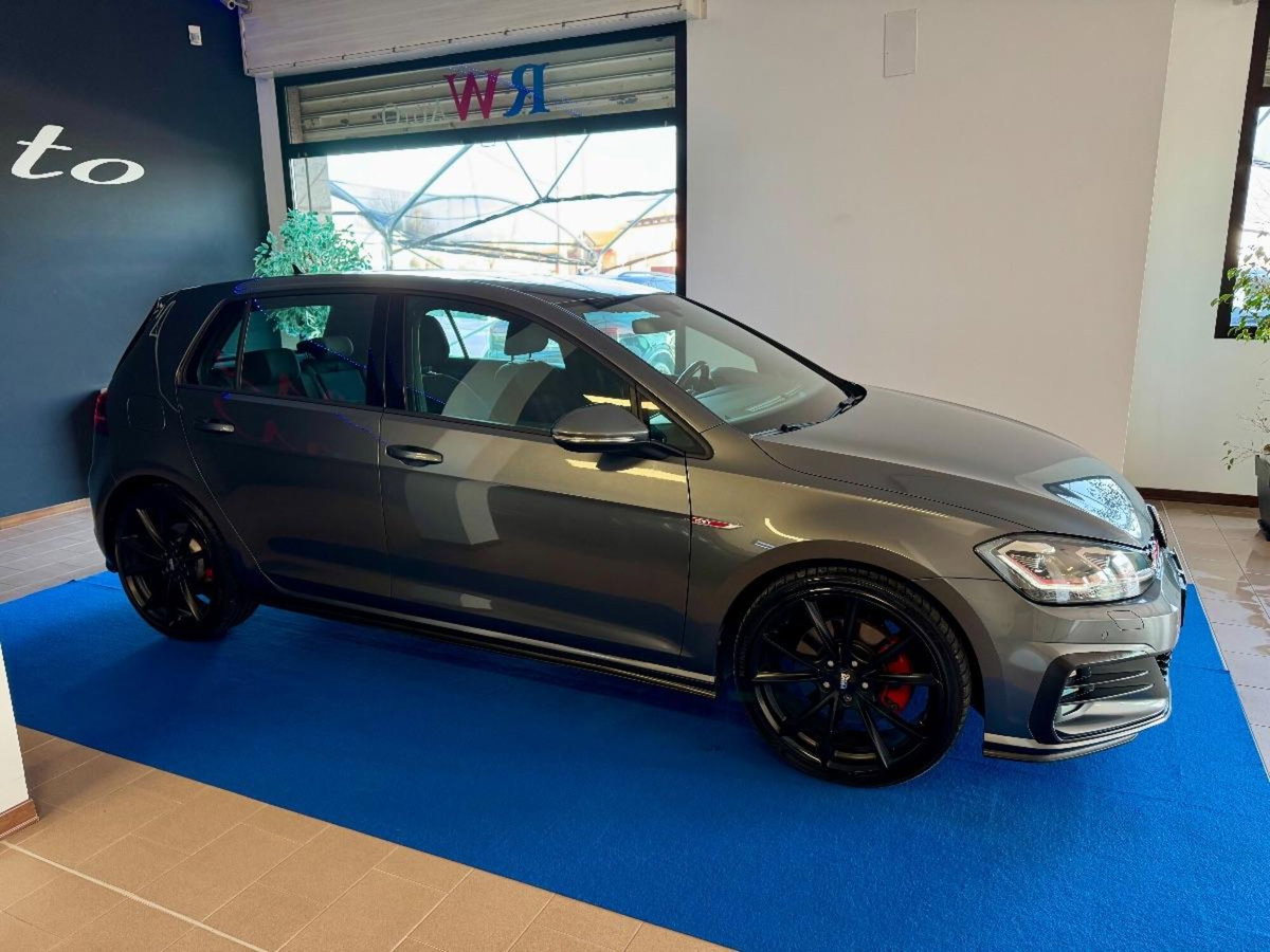 Volkswagen Golf GTI Performance 2.0 TSI DSG 5p. BlueMotion Technology (5)