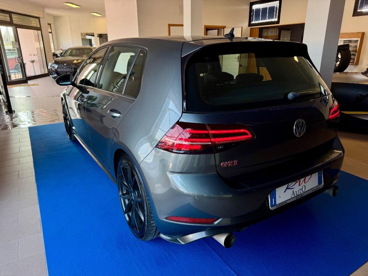 Volkswagen Golf GTI Performance 2.0 TSI DSG 5p. BlueMotion Technology (6)