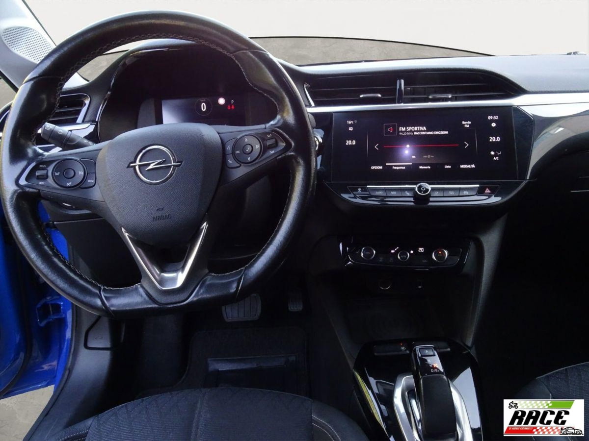 Opel Corsa-e 5 porte Elegance (14)