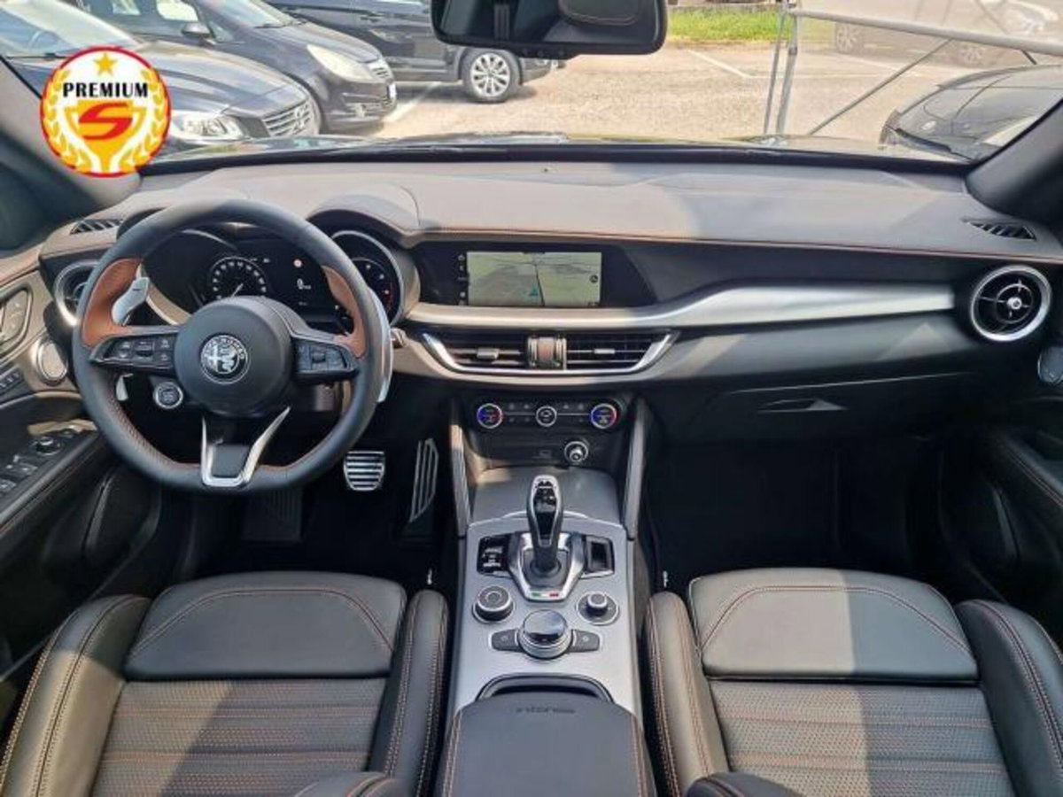 Alfa Romeo Stelvio 2.0 t Intensa Q4 280cv auto (11)