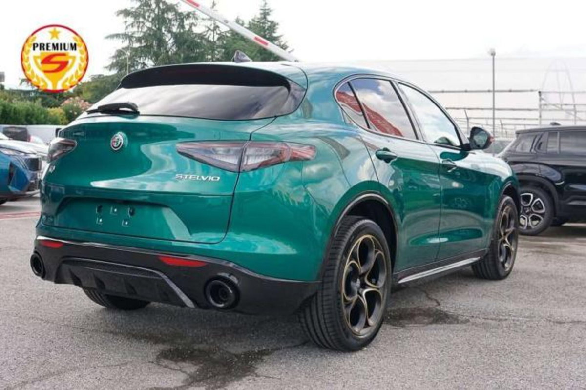 Alfa Romeo Stelvio 2.0 t Intensa Q4 280cv auto (16)