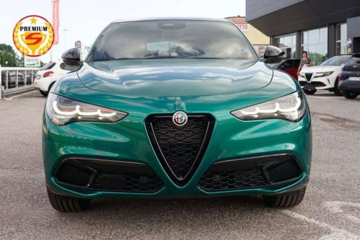 Alfa Romeo Stelvio 2.0 t Intensa Q4 280cv auto (2)