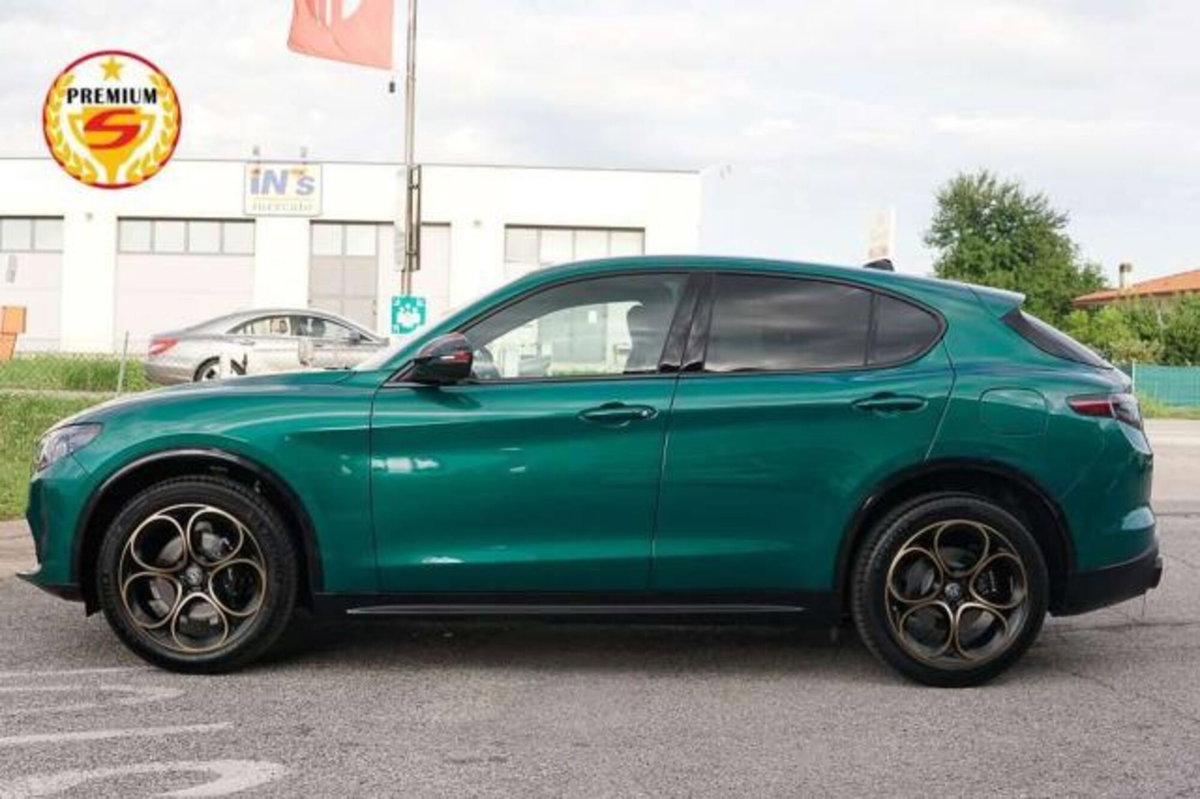 Alfa Romeo Stelvio 2.0 t Intensa Q4 280cv auto (4)