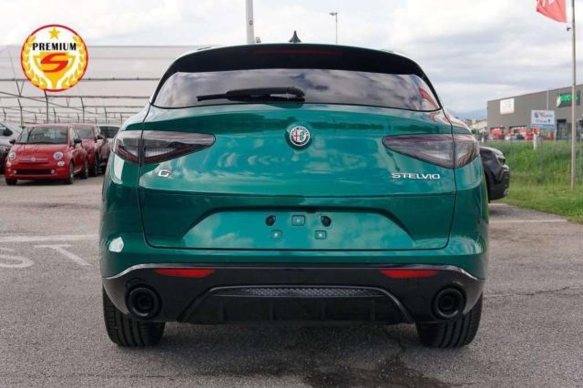 Alfa Romeo Stelvio 2.0 t Intensa Q4 280cv auto (6)