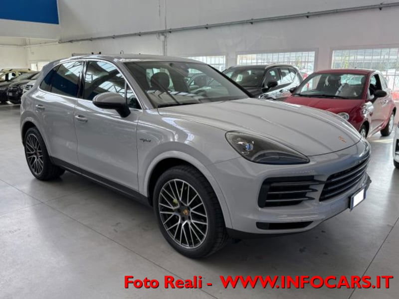 Porsche Cayenne 3.0 V6