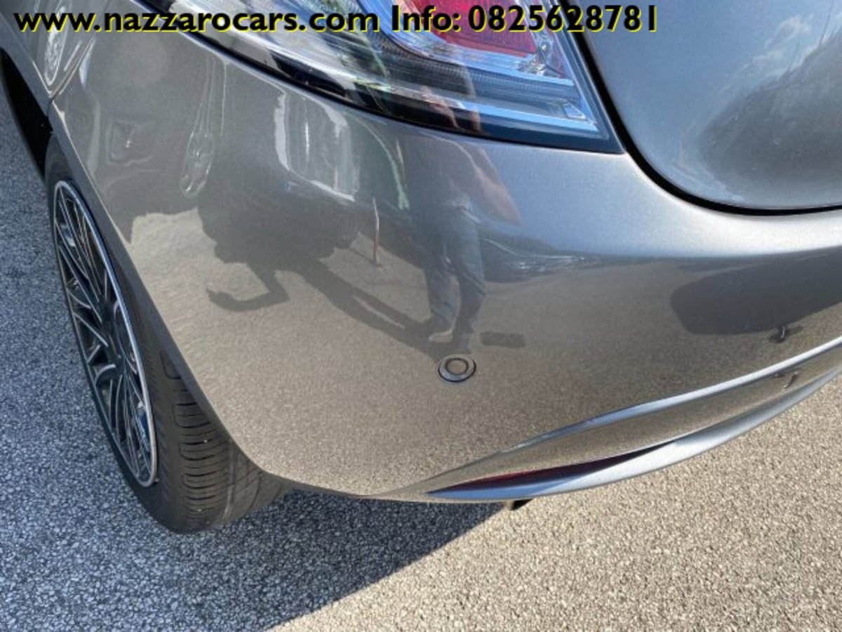 Lancia Ypsilon 1.0 FireFly 5 porte S&S Hybrid Ecochic Gold (15)