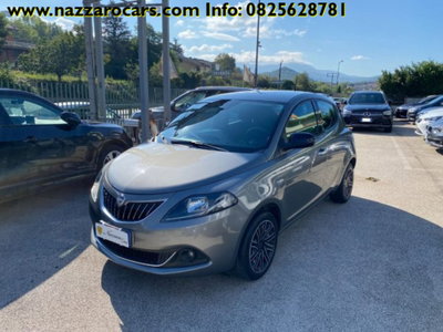 Lancia Ypsilon 1.0 FireFly 5 porte S&S Hybrid Ecochic Gold (16)