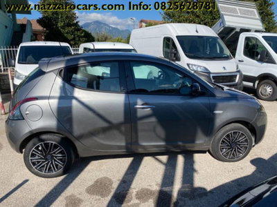 Lancia Ypsilon 1.0 FireFly 5 porte S&S Hybrid Ecochic Gold (3)