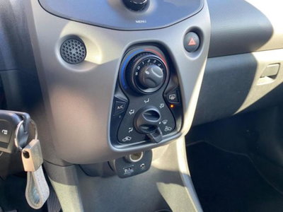 Peugeot 108 72 3 porte Active (13)
