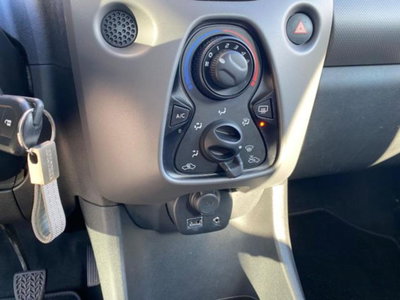 Peugeot 108 72 3 porte Active (17)