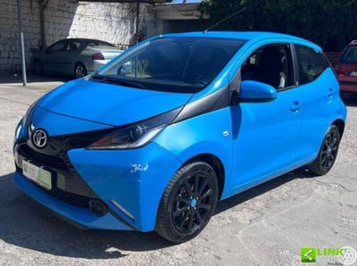 Toyota Aygo 1.0 VVT-i 69 CV 5 porte x-black TSS