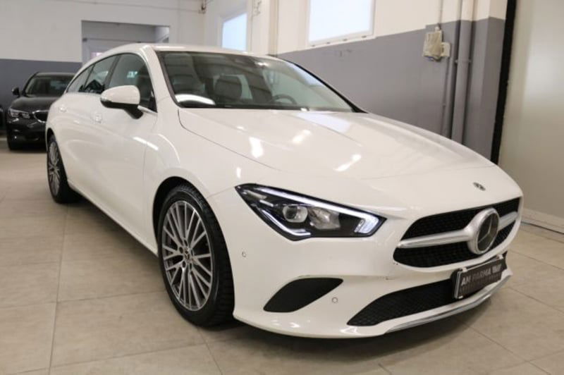 Mercedes-Benz CLA Shooting Brake 200 d Automatic 4Matic Shooting Brake Sport