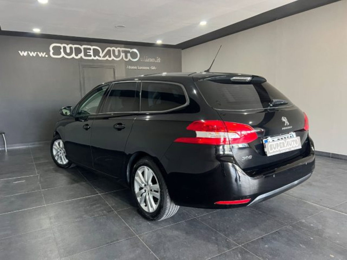 Peugeot 308 SW BlueHDi 130 S&S EAT8 Active Business (3)