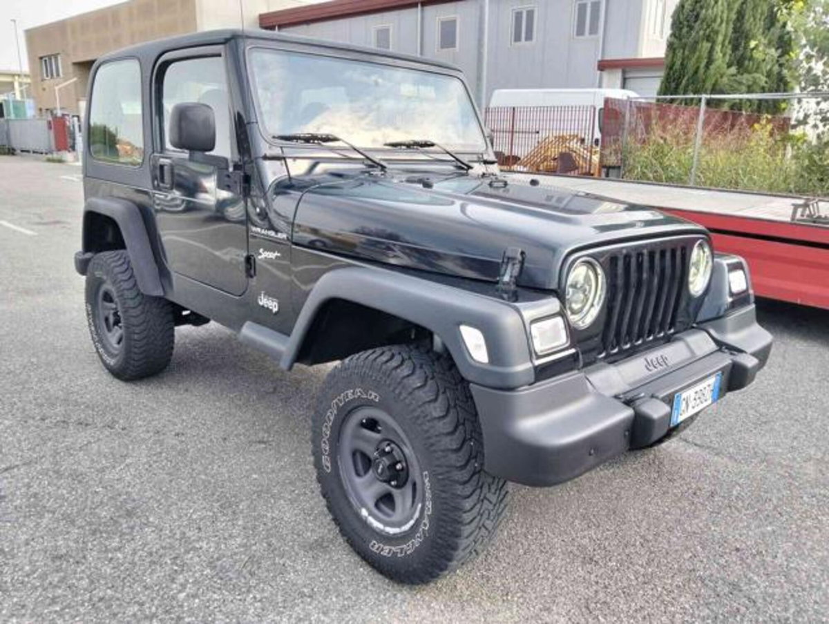 Jeep Wrangler 2.5 cat Sport (2)