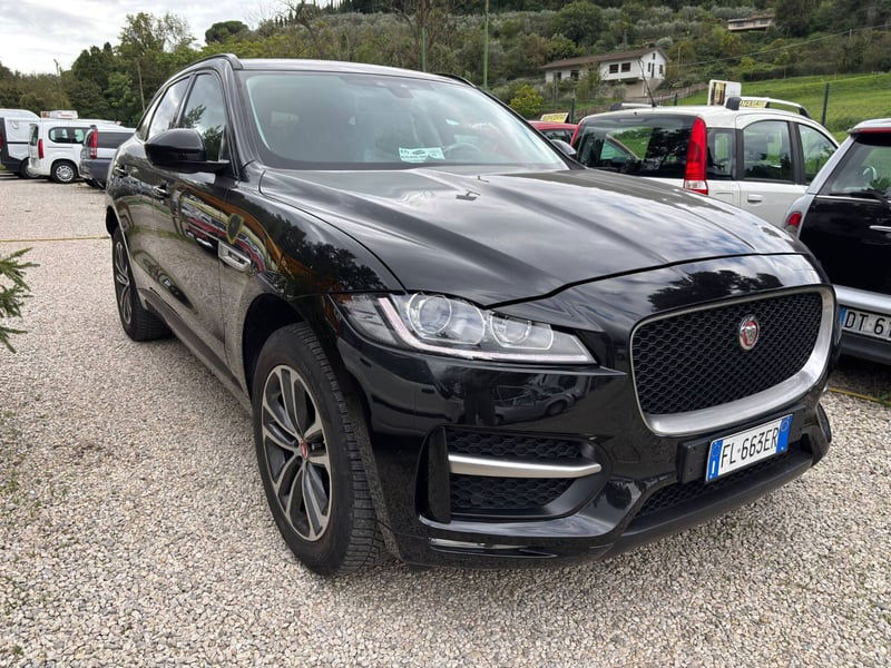 Jaguar F-Pace 2.0 D 180 CV AWD Portfolio