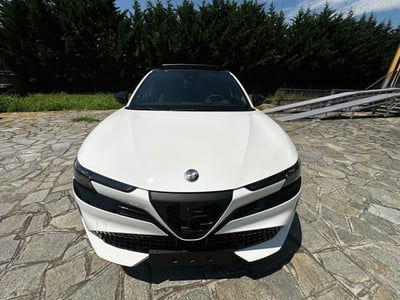 Alfa Romeo Junior 1.2 ibrida Speciale 145cv edct6 nuova