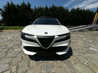 Alfa Romeo Junior 1.2 ibrida Speciale 145cv edct6 (6)