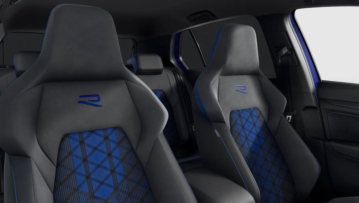 Volkswagen Golf 2.0 TSI R DSG 4Motion (7)