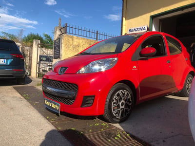 Peugeot 107 68CV 5p. Plaisir usata