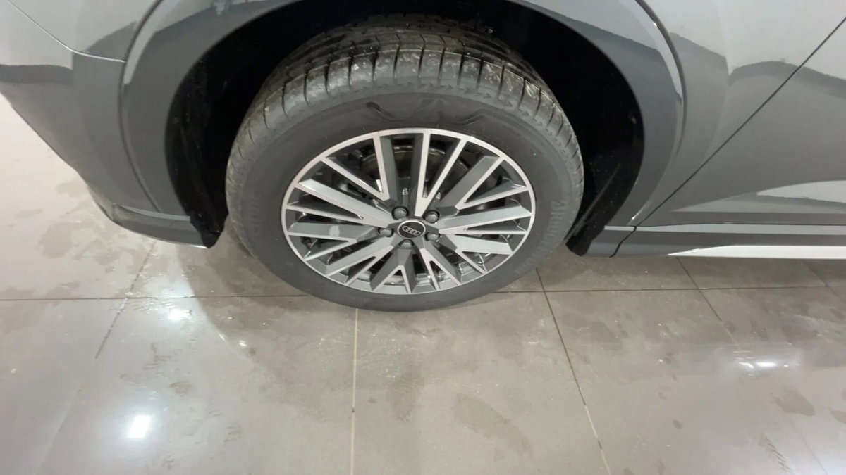 Audi Q3 Sportback 35 TDI quattro S tronic S line edition (11)