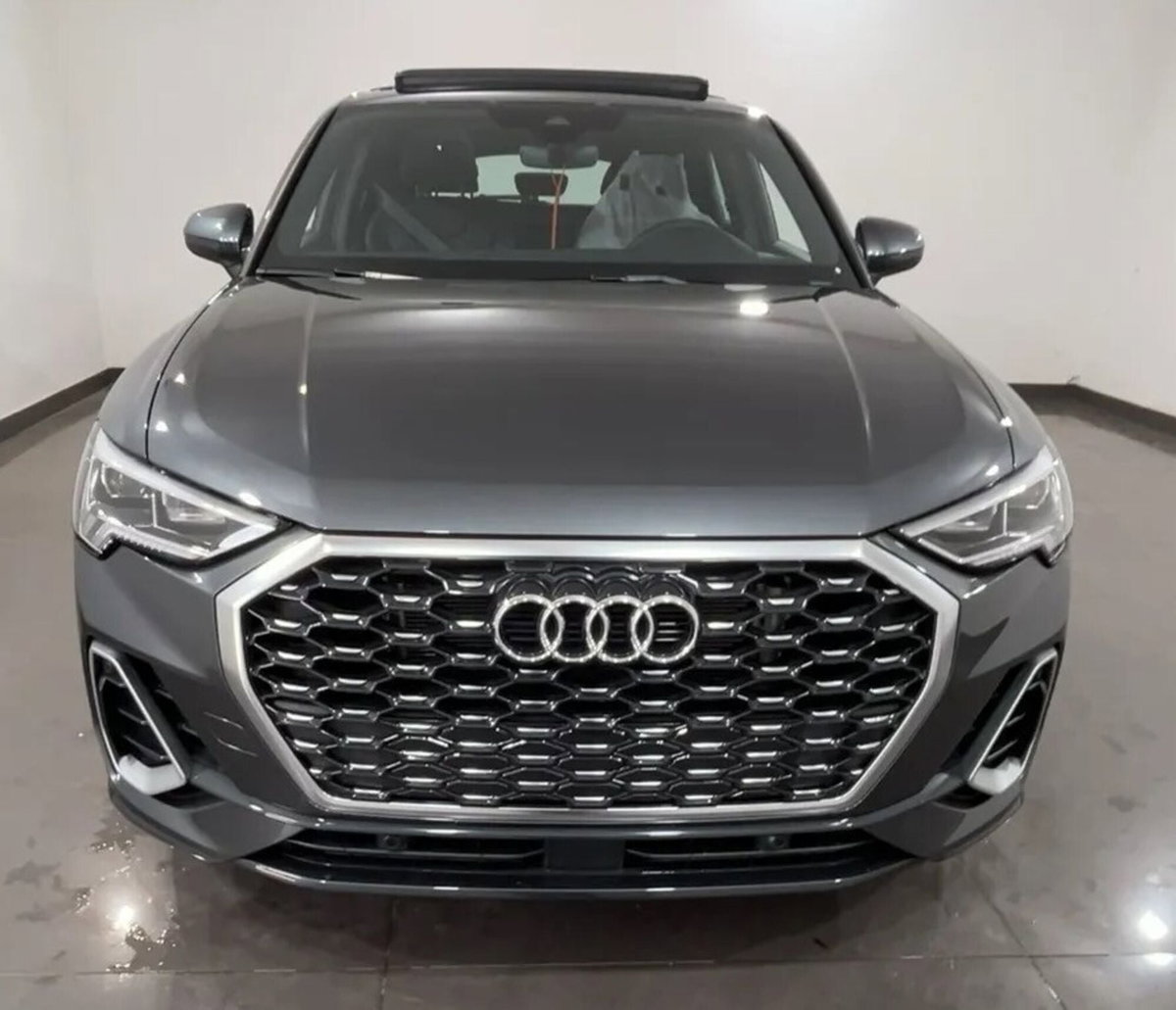 Audi Q3 Sportback 35 TDI quattro S tronic S line edition (3)