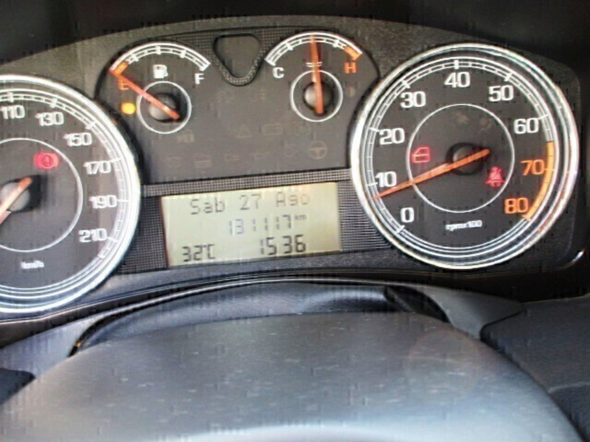 Fiat Croma 1.8 Mpi 16V Dynamic (10)