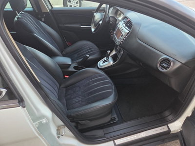 Lancia Delta 1.6 MJT DPF Gold (16)