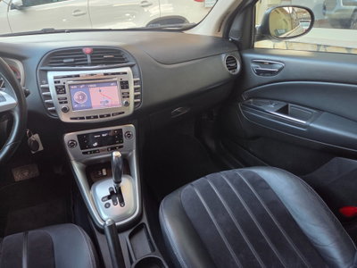 Lancia Delta 1.6 MJT DPF Gold (17)