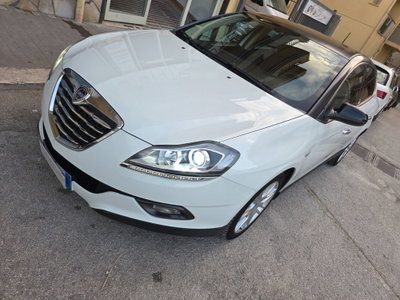 Lancia Delta 1.6 MJT DPF Gold (3)