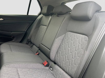 Volkswagen Golf 2.0 tdi Life 115cv (13)