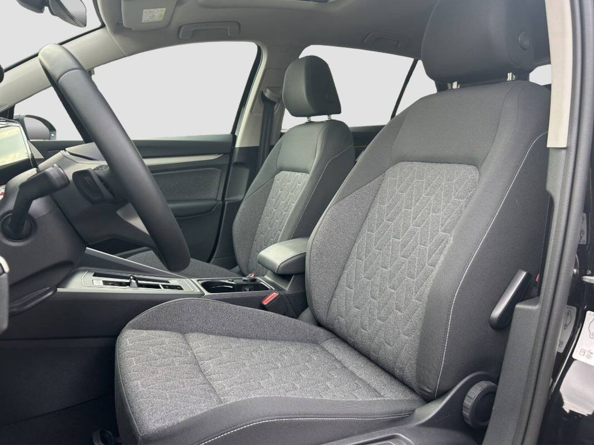 Volkswagen Golf 2.0 tdi Life 115cv (18)