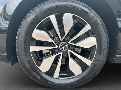 Volkswagen Golf 2.0 tdi Life 115cv (19)