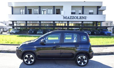 Fiat Panda 1.0 FireFly S&S Hybrid City Cross usata