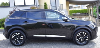 Peugeot 2008 PureTech 100 S&S Allure (5)