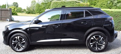 Peugeot 2008 PureTech 100 S&S Allure (9)
