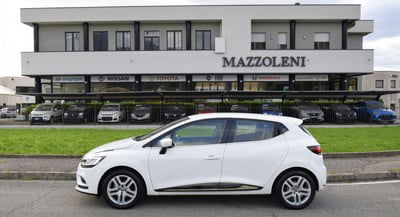 Renault Clio TCe 12V 90CV Start&Stop 5 porte Energy Intens usata