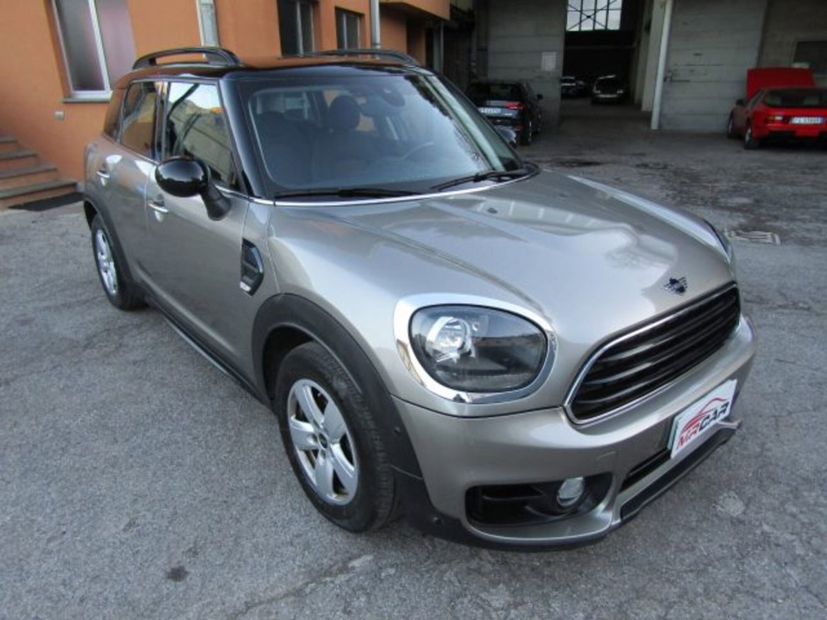 MINI Mini Countryman 2.0 Cooper D Hype Countryman (3)