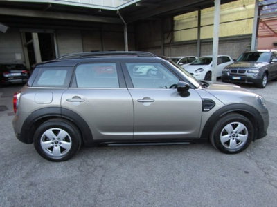 MINI Mini Countryman 2.0 Cooper D Hype Countryman (4)
