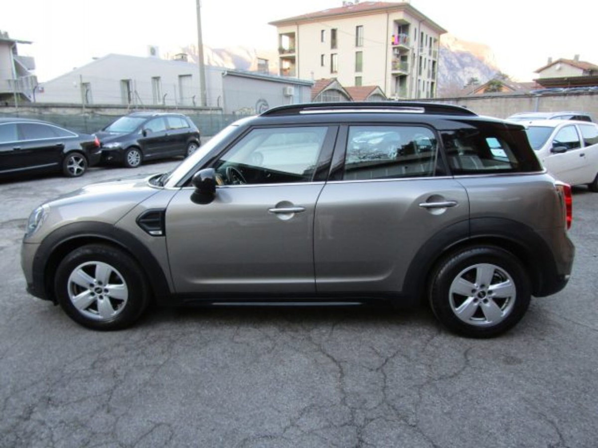 MINI Mini Countryman 2.0 Cooper D Hype Countryman (6)