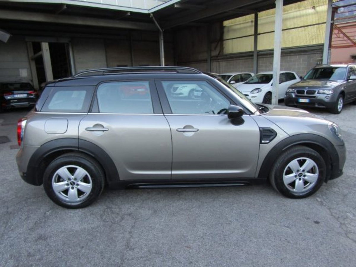 MINI Mini Countryman 2.0 Cooper SD Hype Countryman ALL4 Automatica (4)