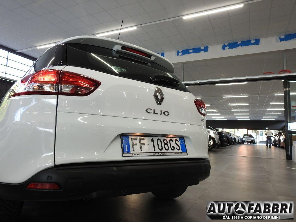Renault Clio SporTour 1.5 dCi 75CV SporTour Confort (3)