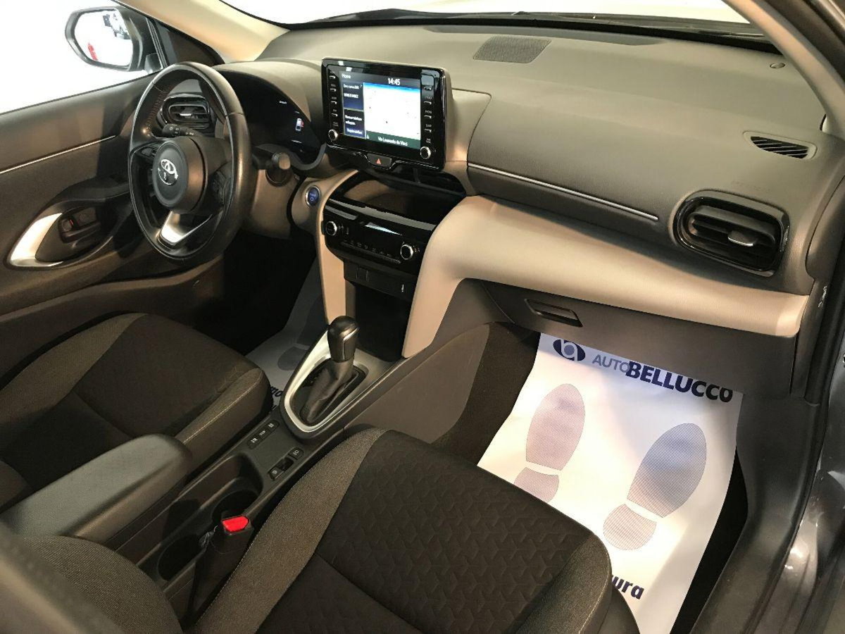 Toyota Yaris Cross 1.5 Hybrid 5p. E-CVT Active (13)