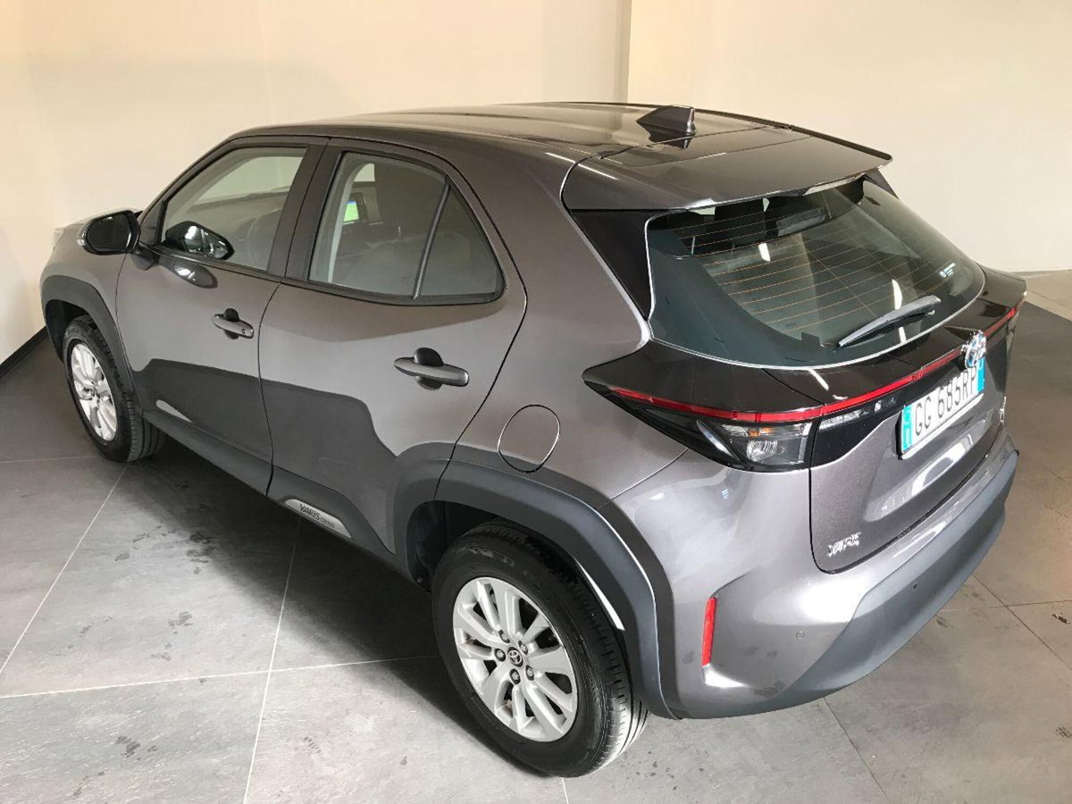 Toyota Yaris Cross 1.5 Hybrid 5p. E-CVT Active (5)