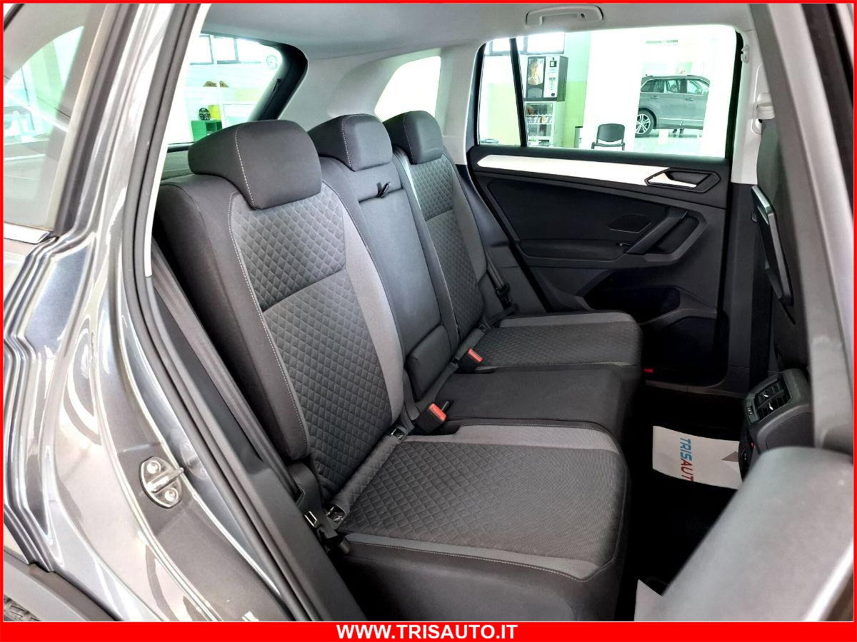 Volkswagen Tiguan Allspace 2.0 tdi R-Line 150cv dsg (10)