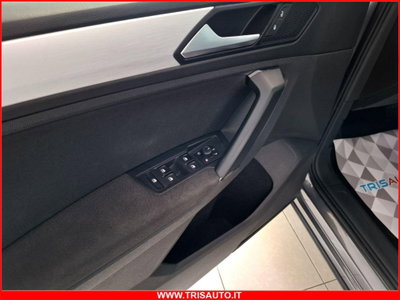 Volkswagen Tiguan Allspace 2.0 tdi R-Line 150cv dsg (12)