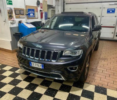 Jeep Grand Cherokee 3.0 V6 CRD 250 CV Multijet II Overland usata